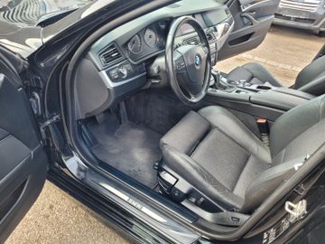 BMW 520 - 12