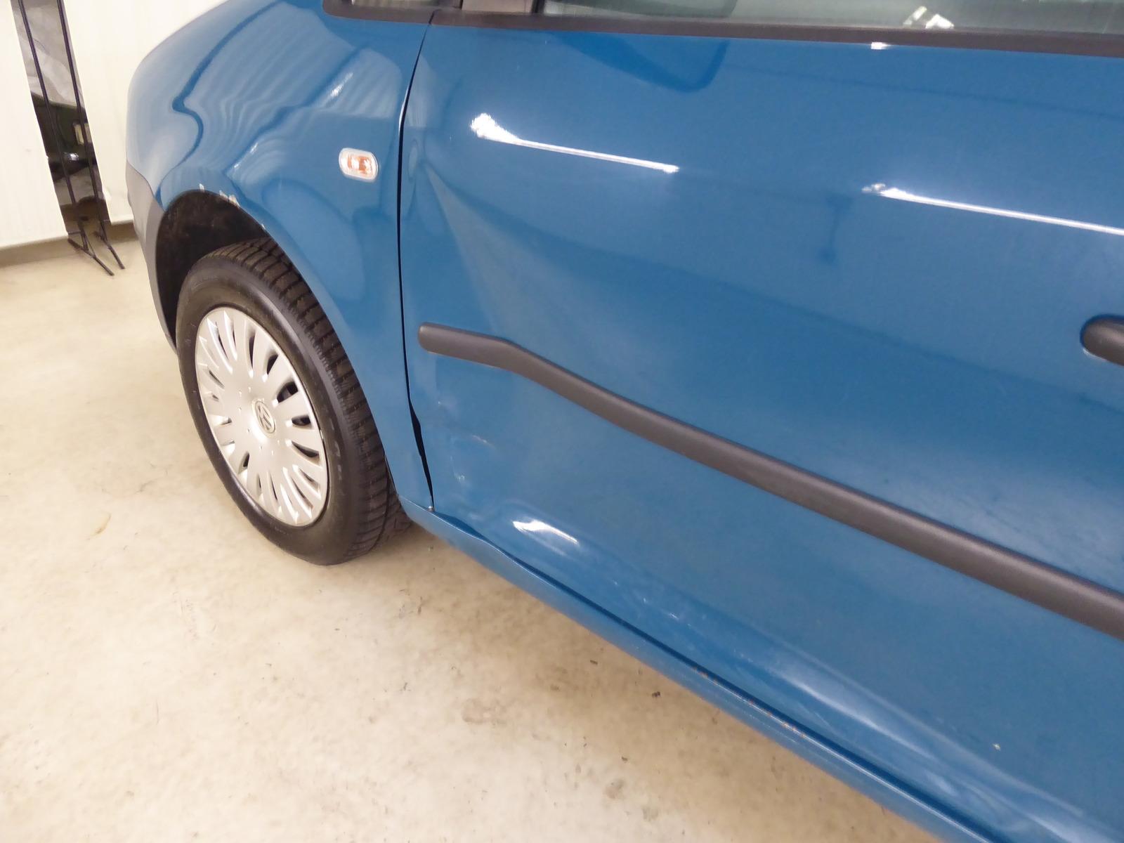 Volkswagen Caddy 2010 — photo 16