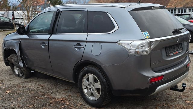 Mitsubishi Outlander 2.2 DI-D Top ClearTec 4WD