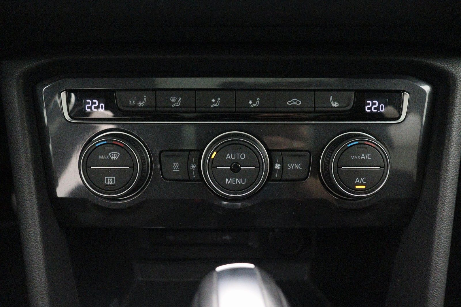 Fahrzeugabbildung Volkswagen Tiguan Allspace Highline 4M ACC Panorama Kamera