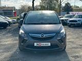 Opel Zafira C Tourer Innovation*PANO*BI-XENON*KAMERA* - Opel Zafira mit Panoramadach