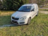 Skoda Verkaufe Skoda Roomster Praktik 1,4 TDI!!! - Skoda Roomster mit Diesel-Antrieb: 1.4
