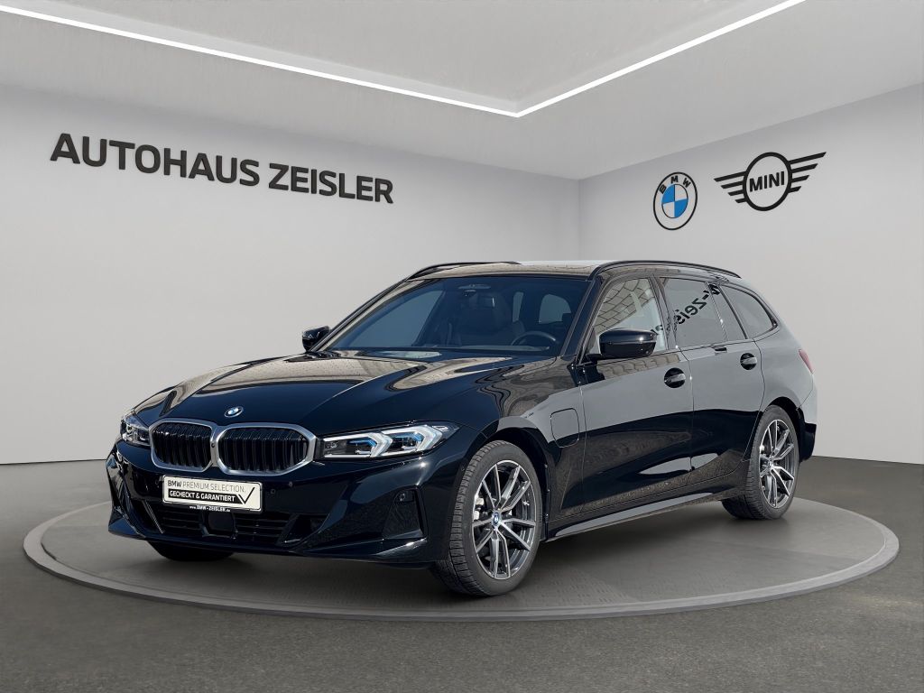 Image of BMW 330