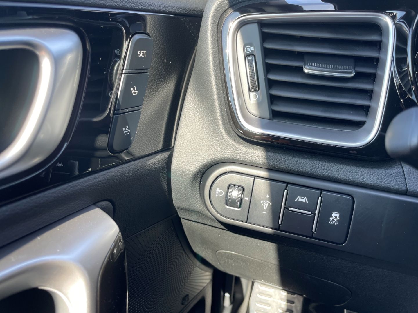 Fahrzeugabbildung Kia Ceed GT Line LED JBL Kamera totWinkAss Memory