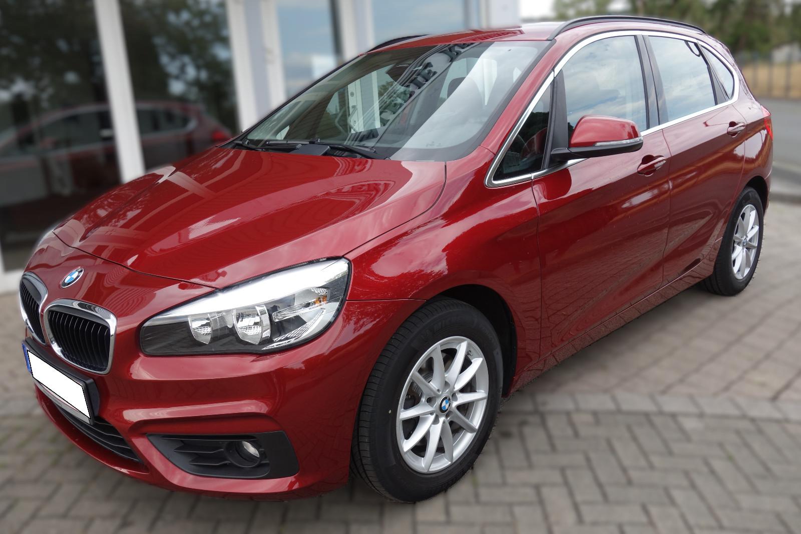 BMW 218 2 Active Tourer 218 i Automatik. Scheckheft.