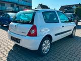 Renault Clio II Campus  1.2 Authentique - Renault Clio Campus mit Benzin-Antrieb