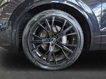 Volkswagen Touareg - 7