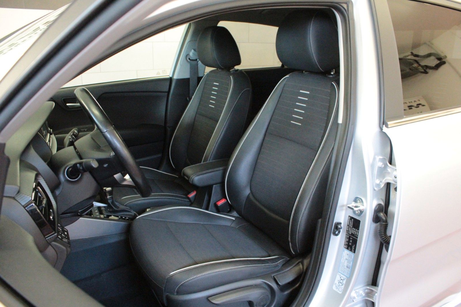 Fahrzeugabbildung Kia Rio GT-Line 1.0 T-GDI * Automatik *