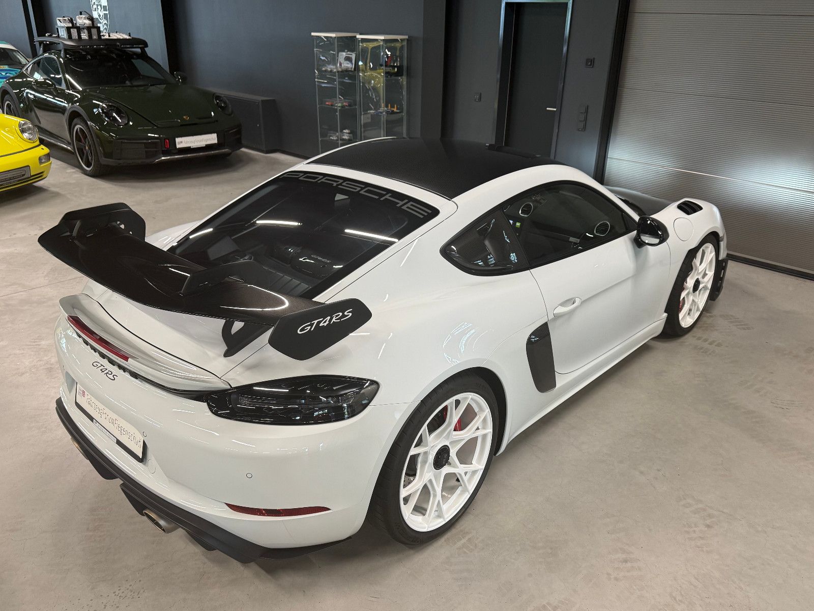 Fahrzeugabbildung Porsche 718 GT4 RS-Weissach-Clubsport-Lift-LED-Kam.-90 L