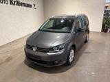 Volkswagen Touran 1.6 TDI Style*AHK*NAVI*KAMERA*PDC*