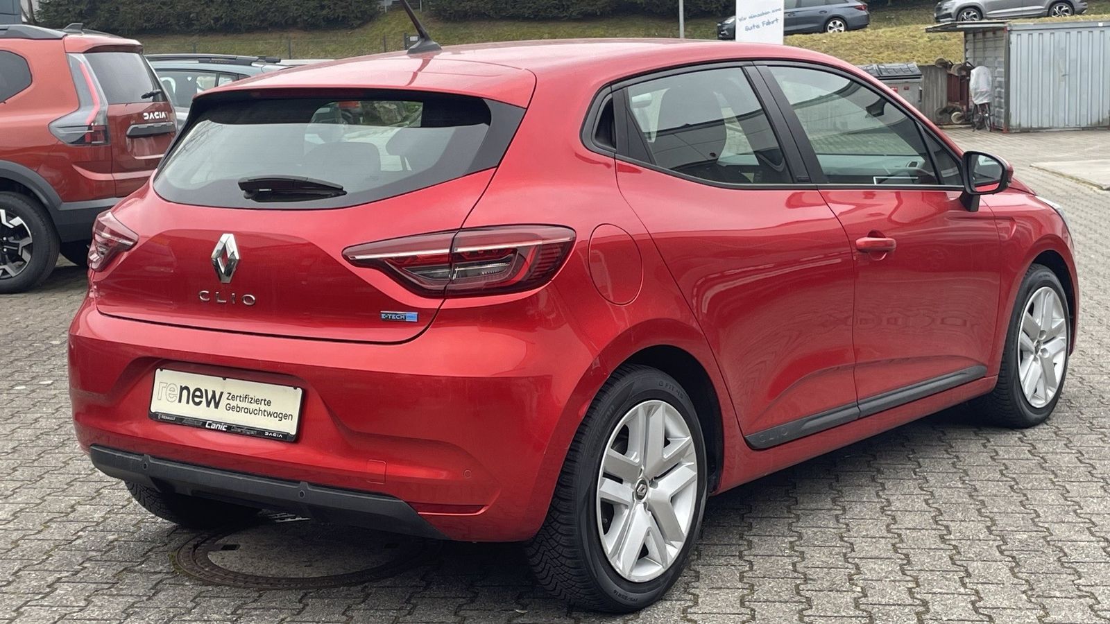 Fahrzeugabbildung Renault Clio ZEN E-TECH 140 Vollhybrid