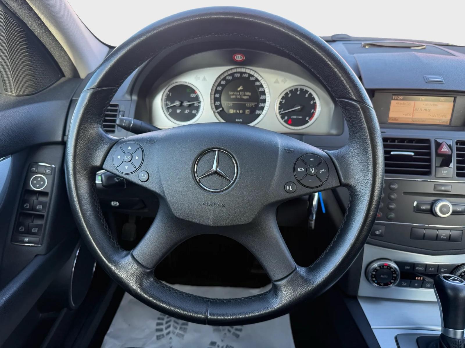 Mercedes-Benz C180 2008 — photo 15