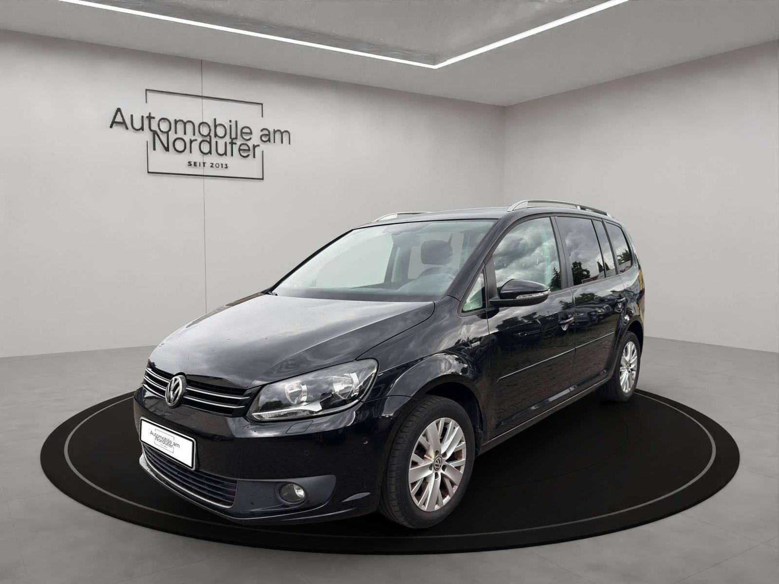 Volkswagen Touran 1.4 TSI Life-2Hand-Scheckheft-Navi-AHK-PD