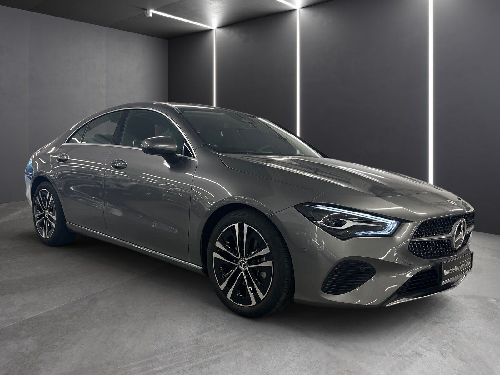Fahrzeugabbildung Mercedes-Benz CLA 180 Progressive*Kamera*Totwinkel*LED*MBUX*