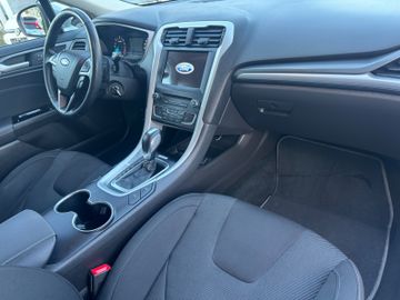 Ford Mondeo - 12