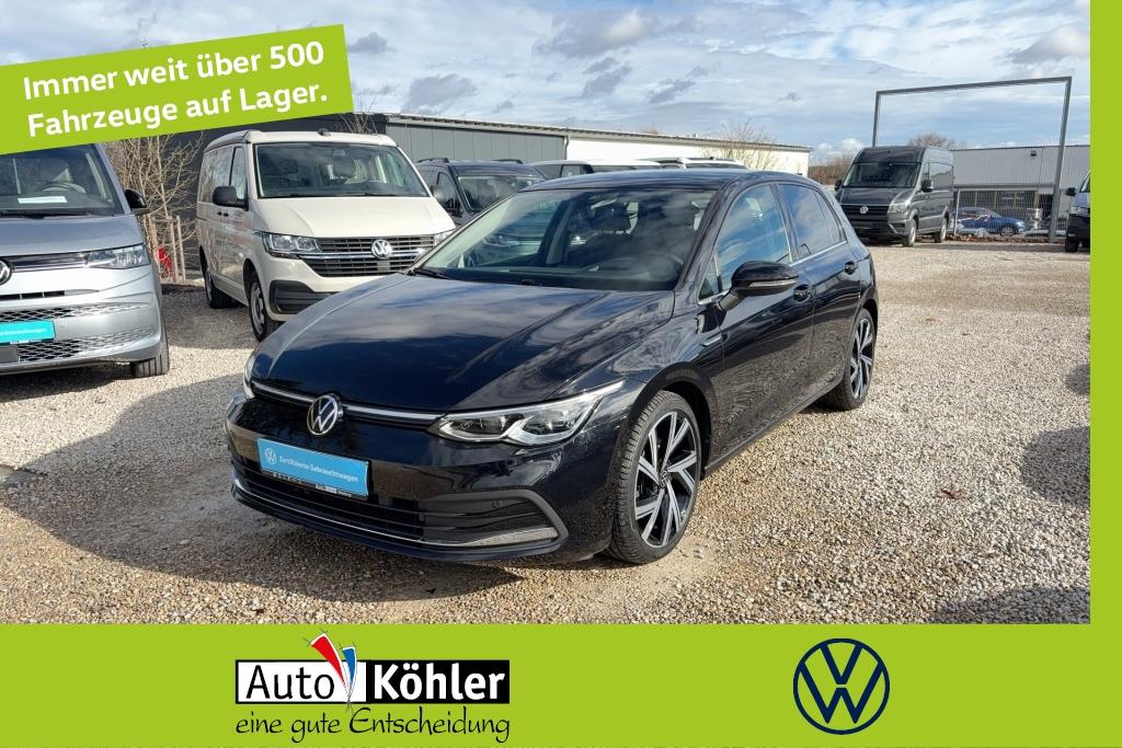 Volkswagen Golf Style 4Motion DSG Matrix/Pano/CarPlay/Black