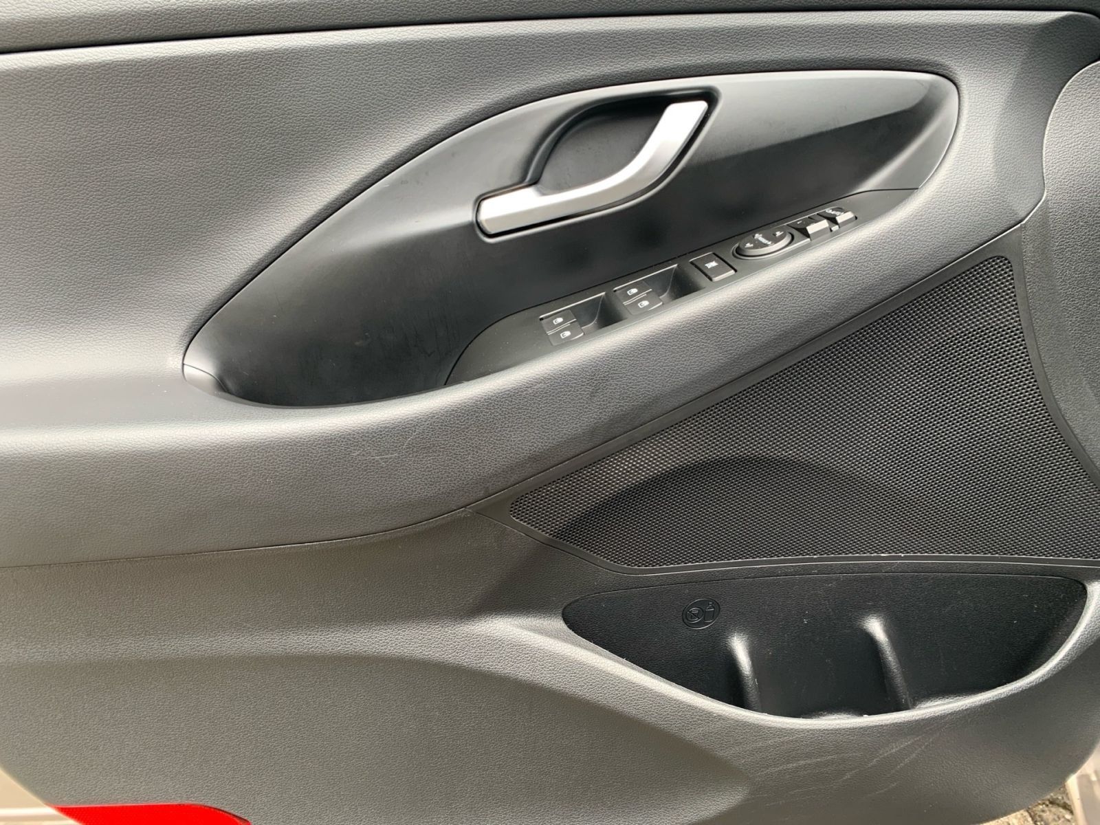 Fahrzeugabbildung Hyundai i30 7-DCT 1.4 T-GDI YES! Plus Standheizung