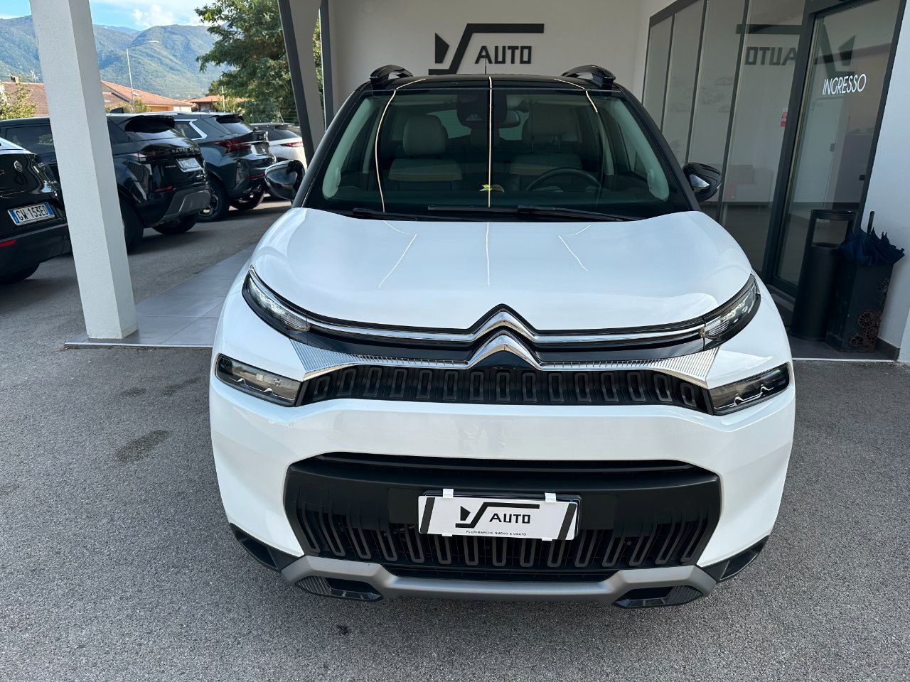Citroën Citroen C3 Aircross 1.5 bluehdi Shine Pack s&s 1 imagem 2