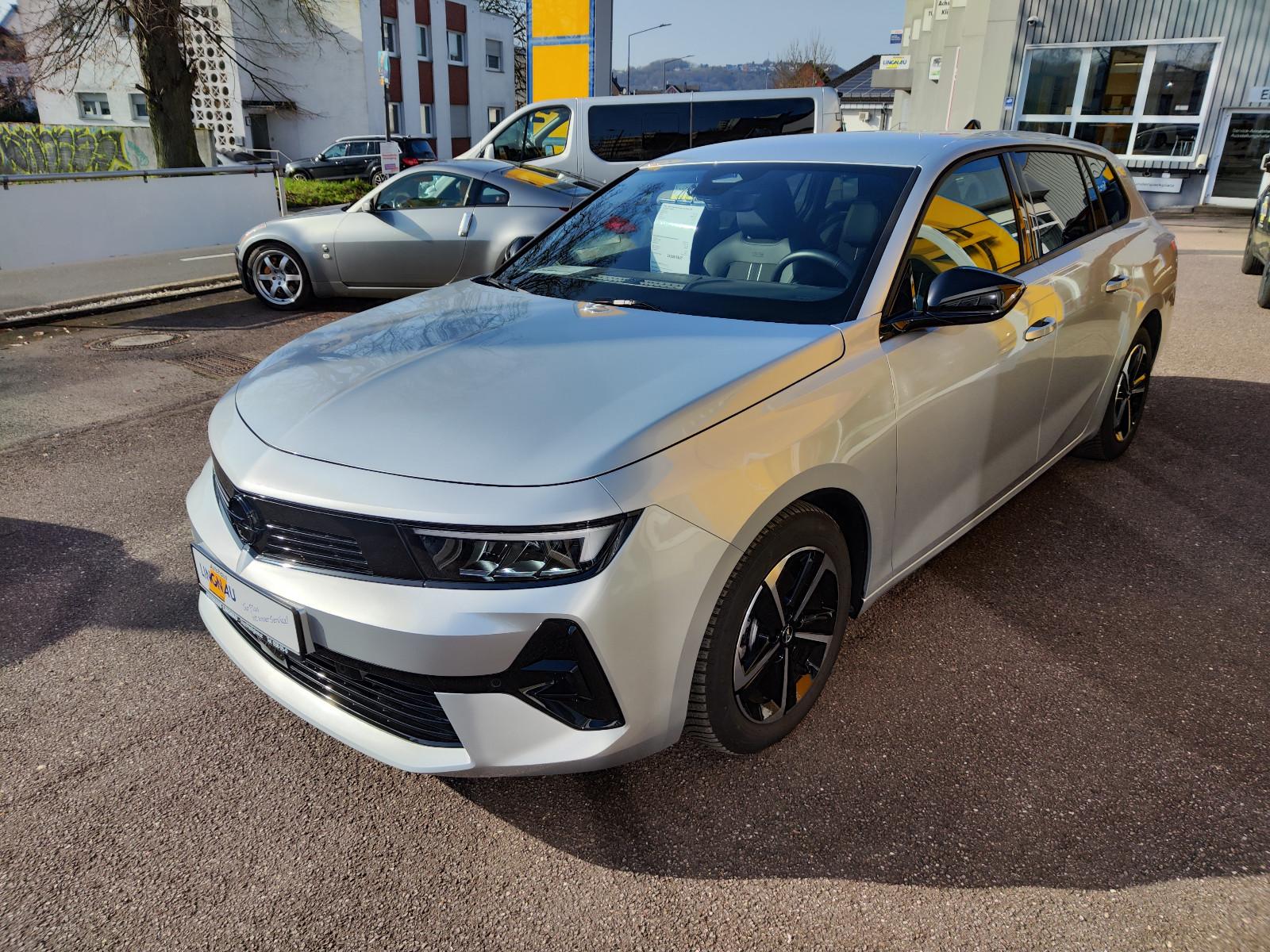 Opel Astra ST 1.2 Turbo GS