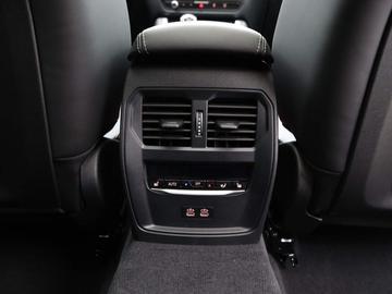 2026 Alpina B4 缩略图 18