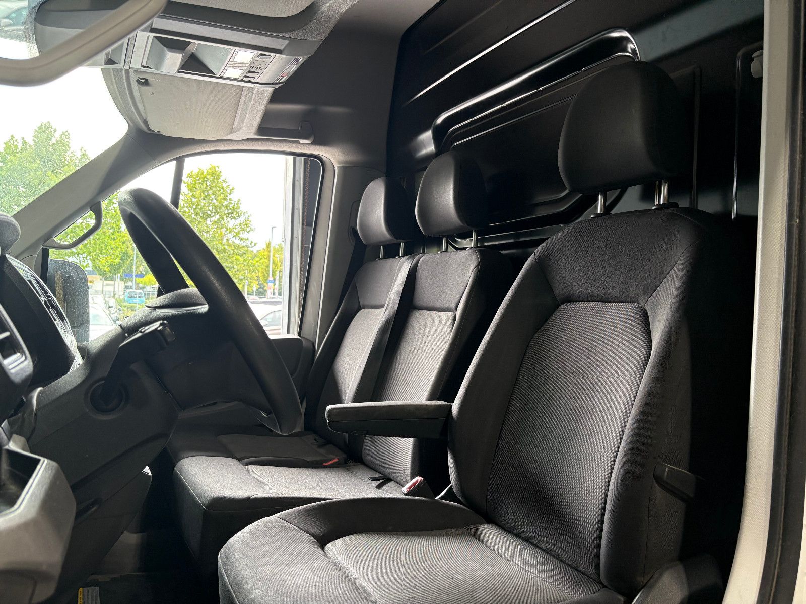 Fahrzeugabbildung Volkswagen Crafter Kasten Kasten 35 lang Hochdach FWD/3-SIT