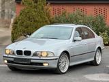 BMW E39 528I Limousine Schiebedach Leder - BMW 528 aus 1996: 528i