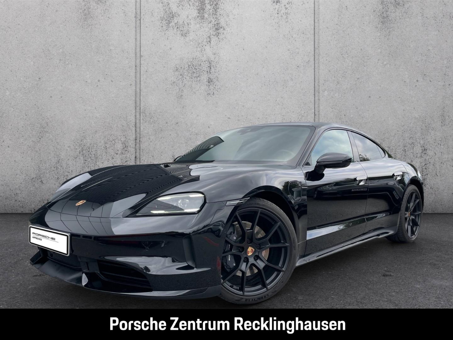 Porsche Taycan 4 BOSE Luftfederung Panorama InnoDrive