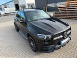 Mercedes-Benz GLE 580 4MATIC -PANO HEADUP Massage AHK DEUTSCH - Mercedes-Benz GLE 580 aus 2021