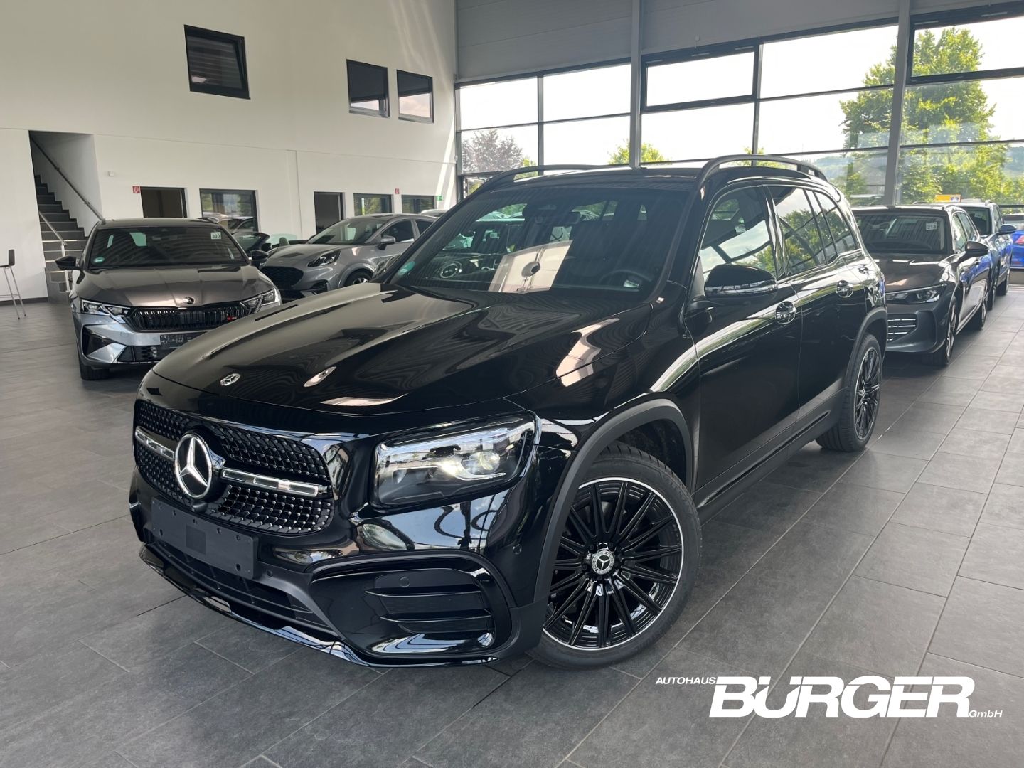 MERCEDES-BENZ GLB 220 4M AMG 7-Sitzer Pano AHK 360° ACC Burmes