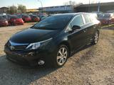 Toyota Avensis Kombi Edition 2.2 Auto AHK SHZ NAVI - Toyota Avensis mit Diesel-Antrieb: Kombi