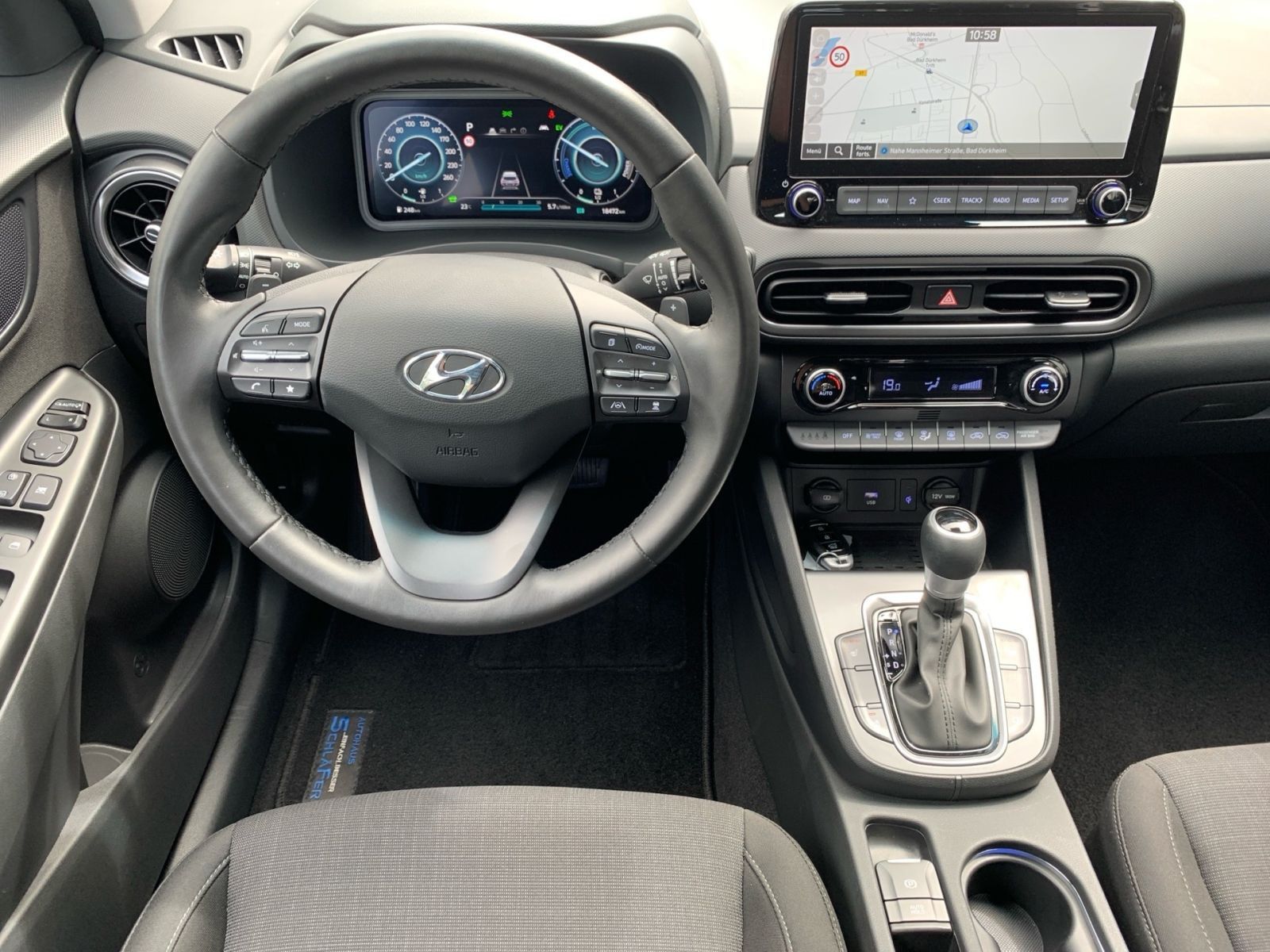 Fahrzeugabbildung Hyundai KONA 1.6 GDI Trend Hybrid Navi Assi