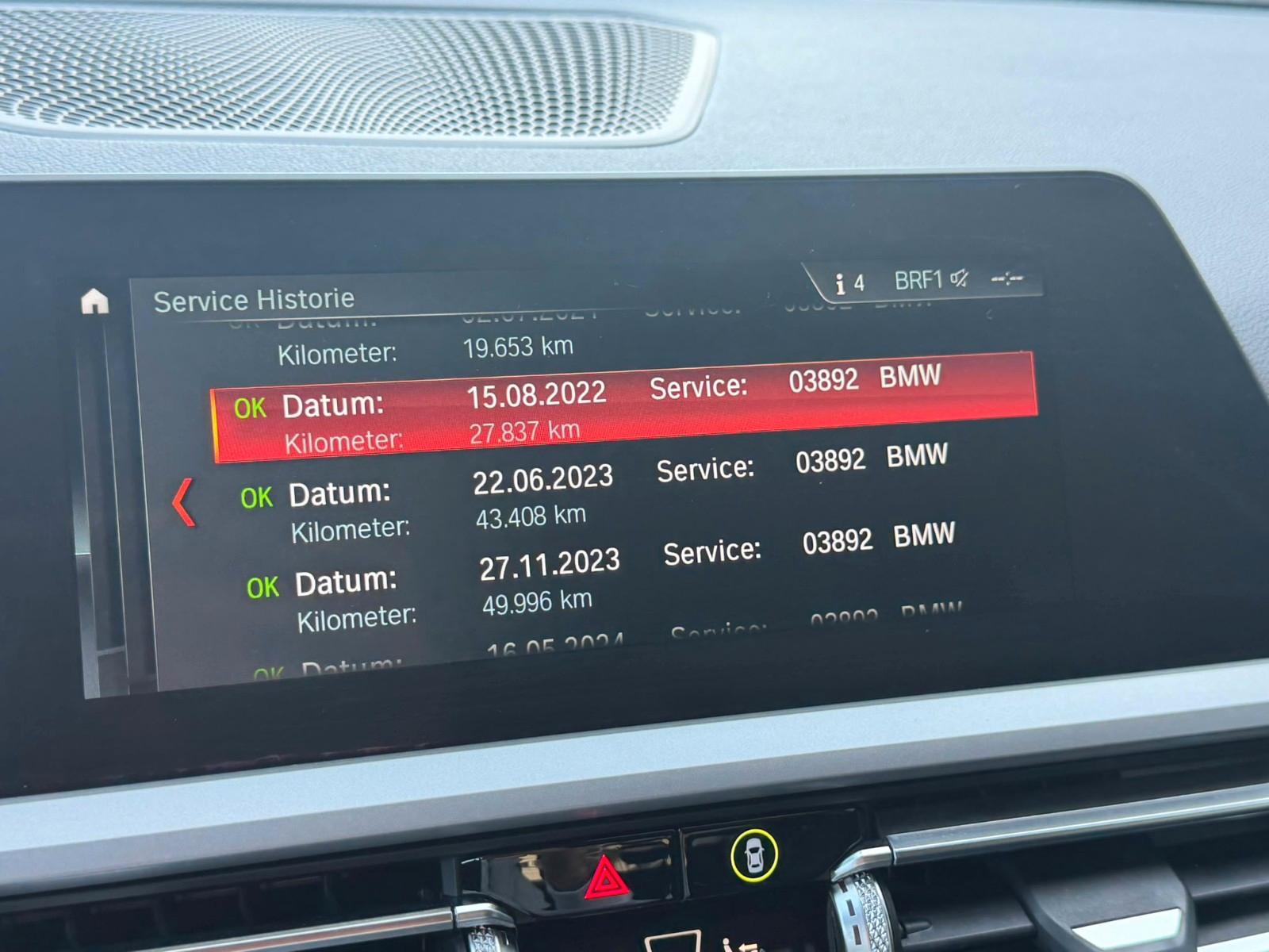 BMW 320i Limousine*Advantage*Shadow*LED*PDC