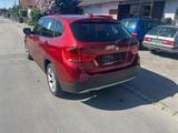 BMW X1 Baureihe X1 20 d sDrive, Automatik,Navi - BMW X1: Rot