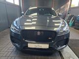 Jaguar F-Pace 3,0 F-PACE S*Black Pac S*Digital Tacho - Jaguar F-Pace SUV