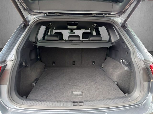Tiguan Allspace 2.0 TDI DSG 4Motion R-Line Navi