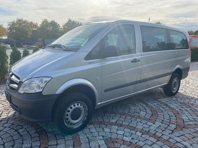 Mercedes-Benz Vito Kombi 4x4 116 CDI lang