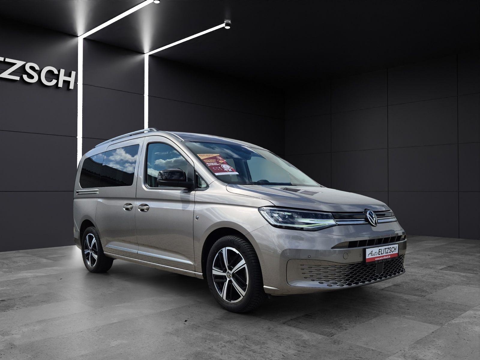 Fahrzeugabbildung Volkswagen Caddy TDI Style Maxi DSG 7-Si LED AHK Navi AID A