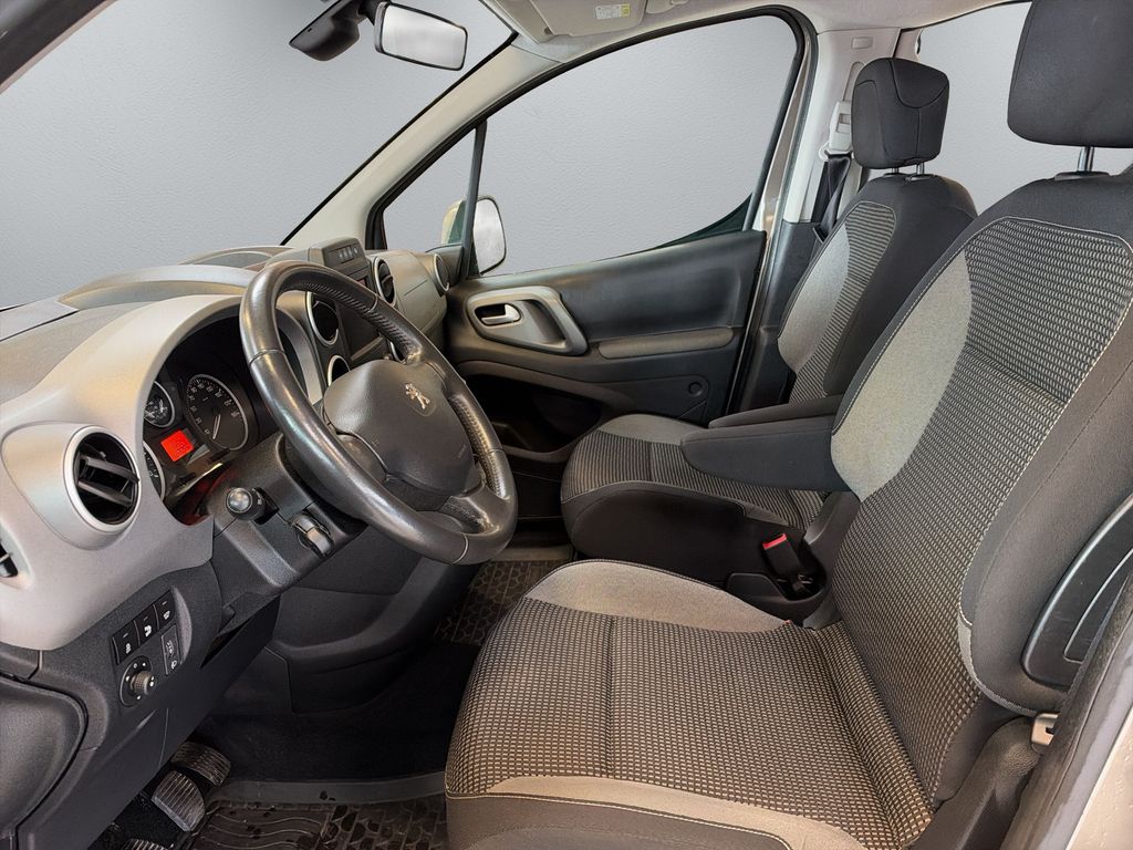 Peugeot Partner Tepee PDC-Klima-Behinderten Umbau mit Fe – Bild 11 von 16