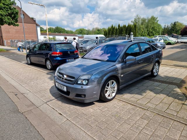 Opel Vectra C Lim. GTS*LEDER*NAVI*XENON*SHZ*DPF*