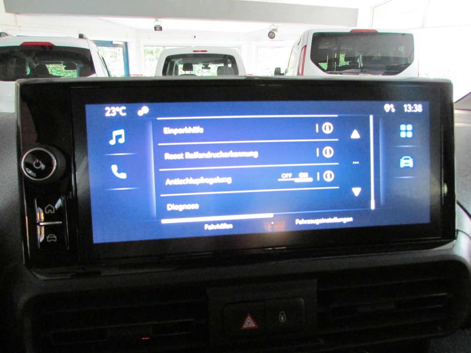 Toyota Proace City Verso L1 Rampe-Behindertengerecht