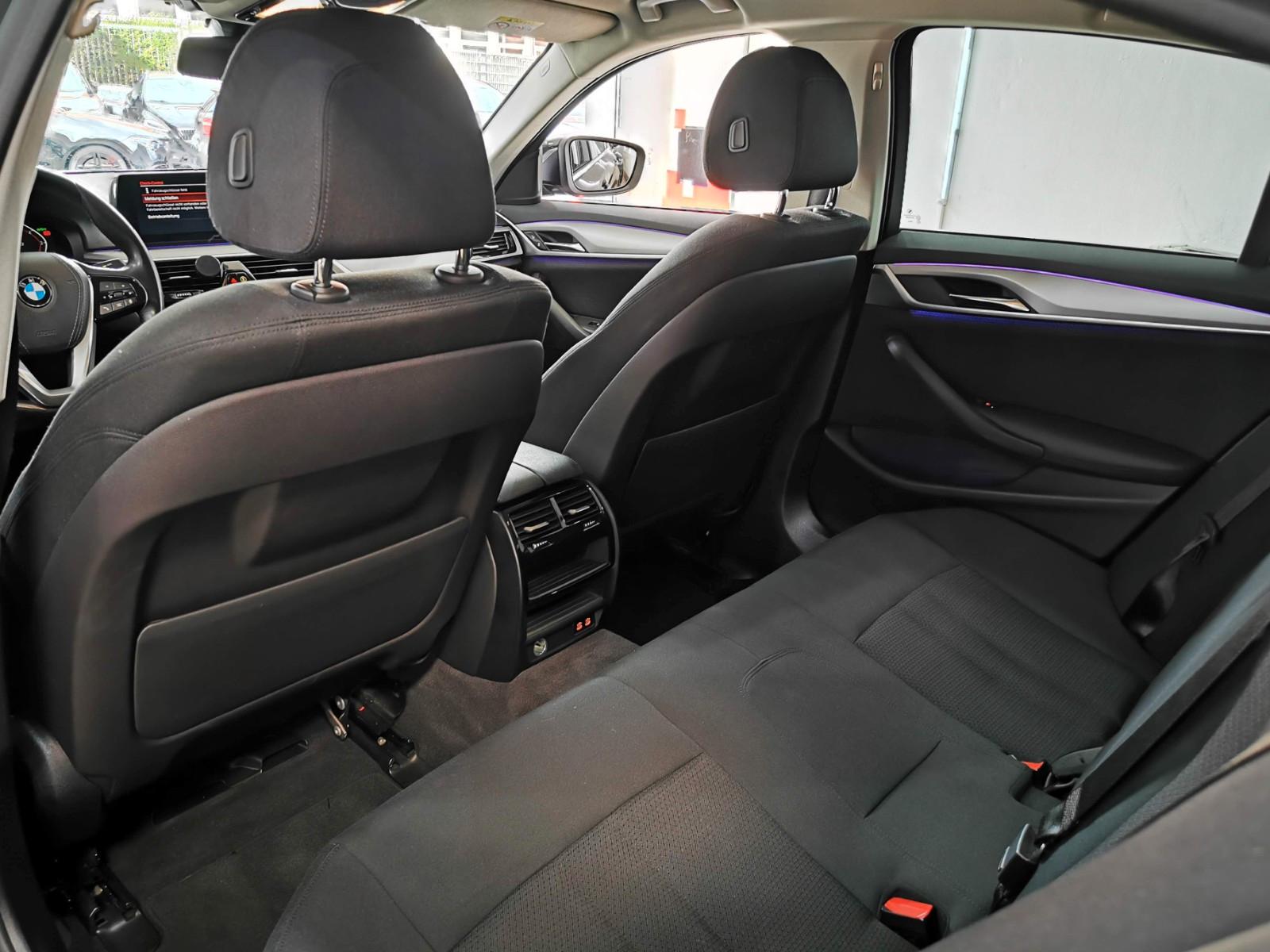 BMW 530i | LED | ACC | KAM [12M. GARANTIE]