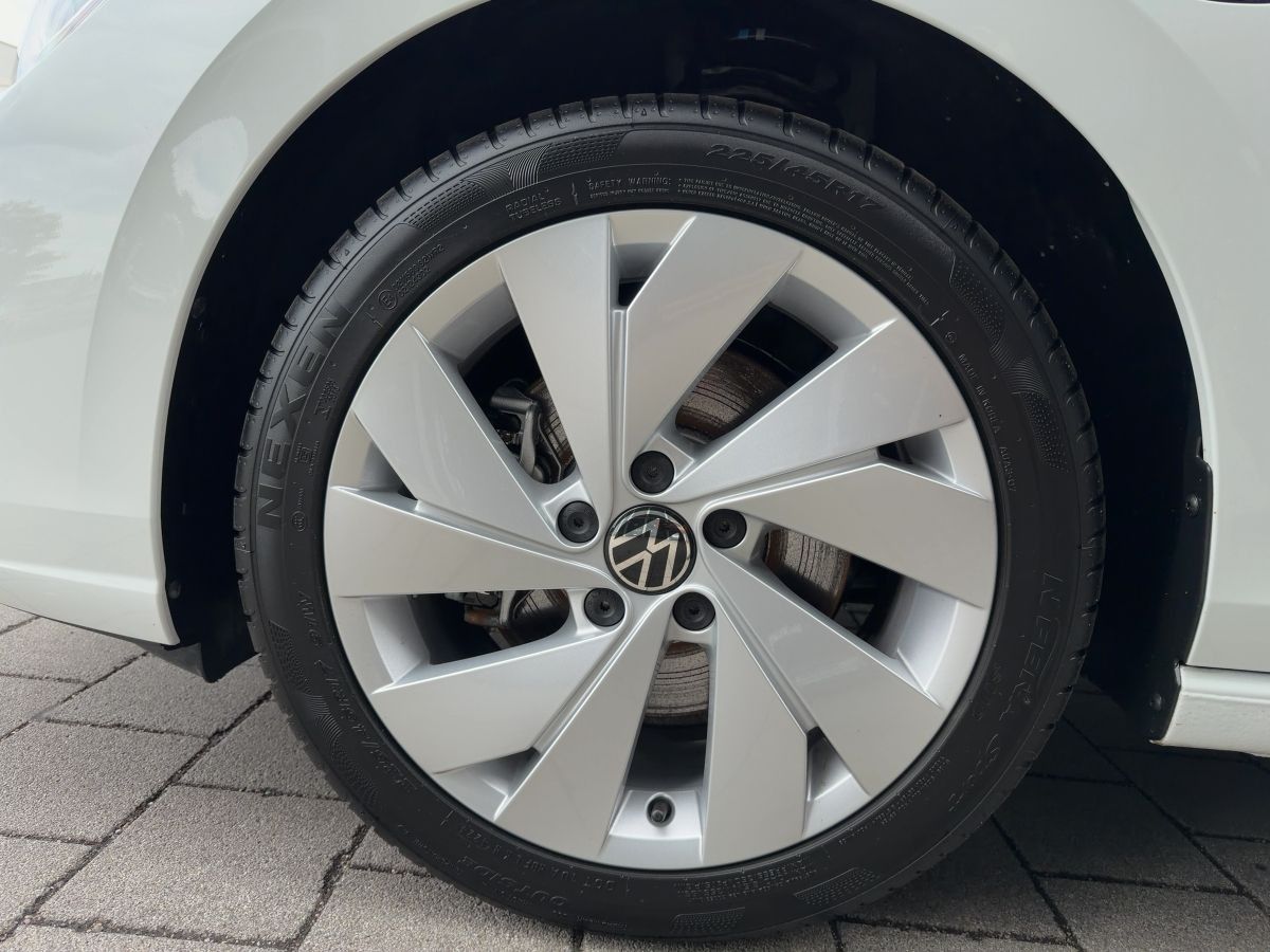 Volkswagen Golf - Bild 15