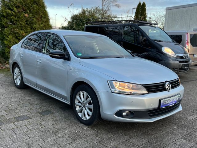 Volkswagen Jetta VI Match *TÜV NEU*S-HEFT*8-FACH*