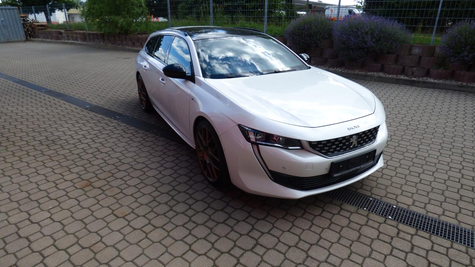 Peugeot 508 SW Hybrid 225 GT*NACHTSICHT*LED*NAVI*PANORAM