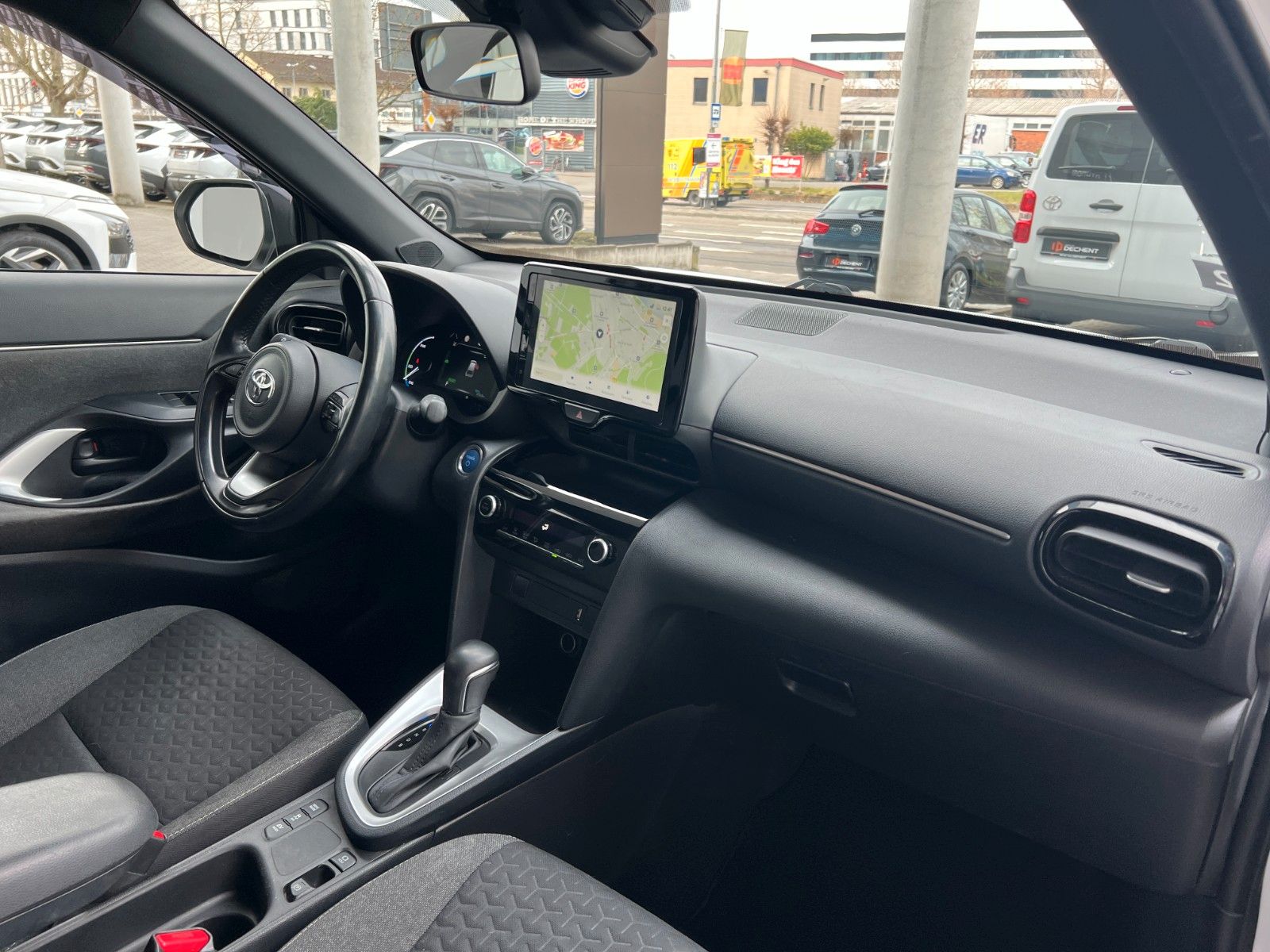Fahrzeugabbildung Toyota Yaris Cross 1.5 Hybrid NAVI RFKAM