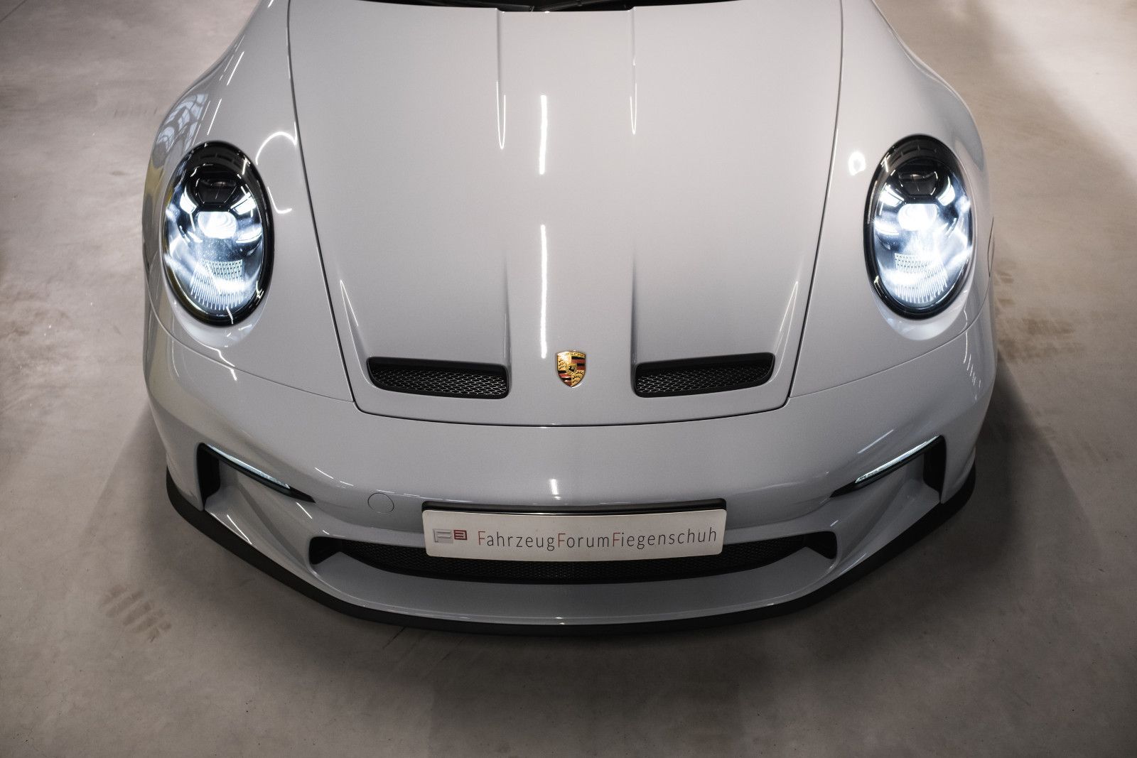 Fahrzeugabbildung Porsche 992/911 S/T - Lift - 90Ltr.Tank - BOSE - RKamera