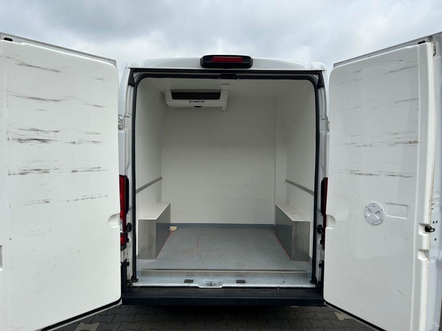 Fahrzeugabbildung Fiat Ducato 35 L2H2 140 Multijet ++KÜHLER++FROSTER++
