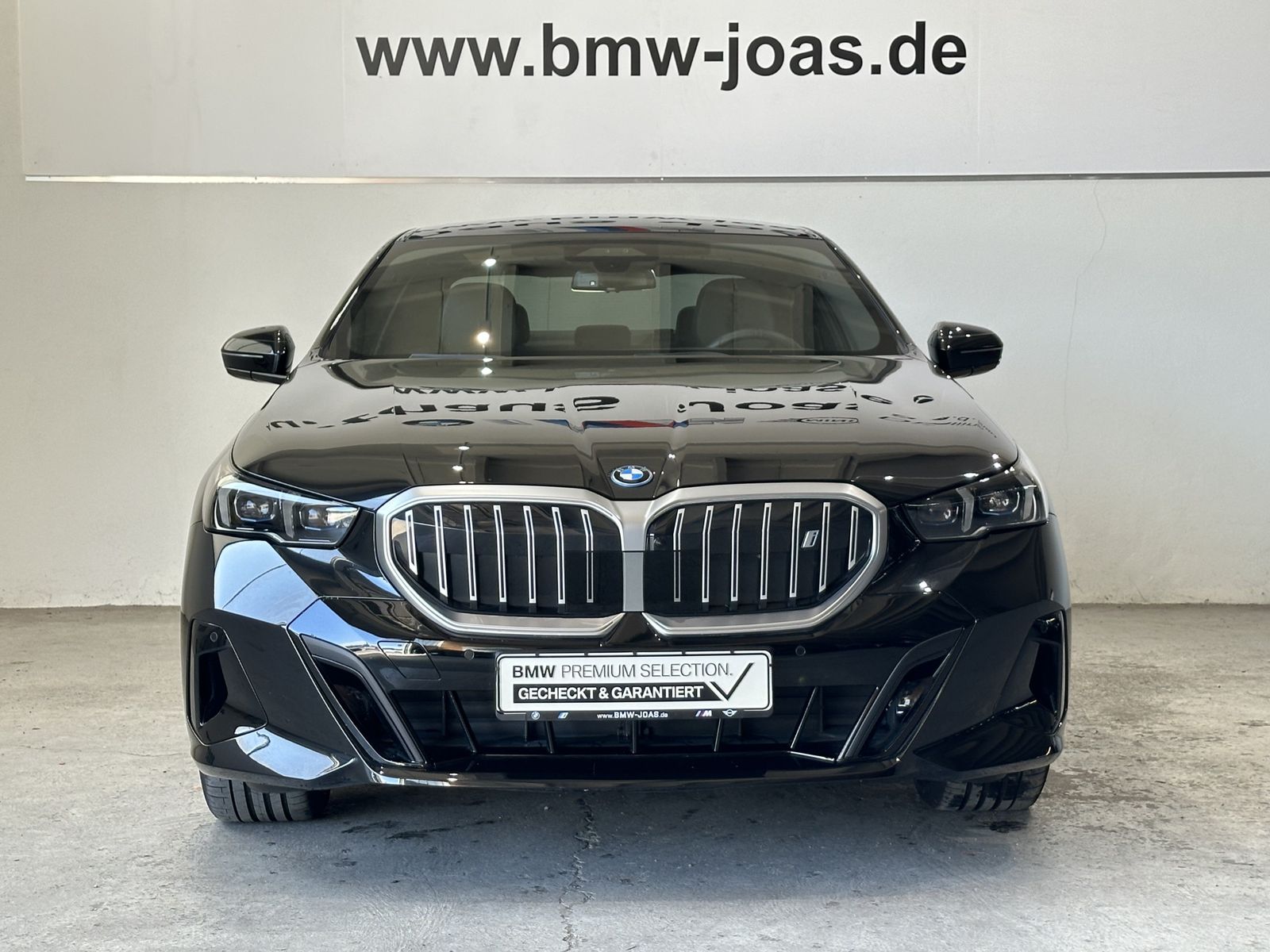 Fahrzeugabbildung BMW i5 eDrive40 M Sportpaket Sitzbelüftung Bowers &