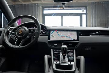 Porsche Cayenne - 10