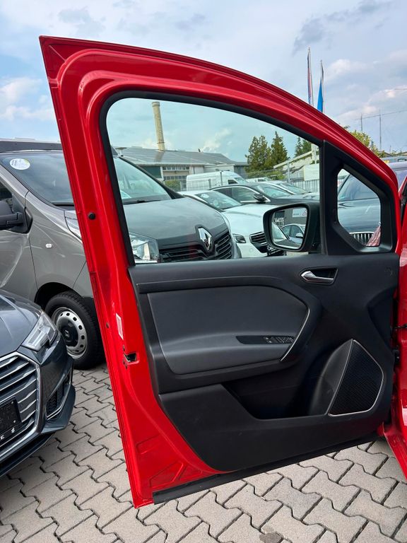 Car Image 24